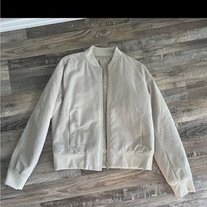 Reversible Lululemon bomber jacket